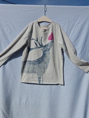 Tea Collection Light Gray Long-Sleeve Tee with Deer & Pink Butterfly